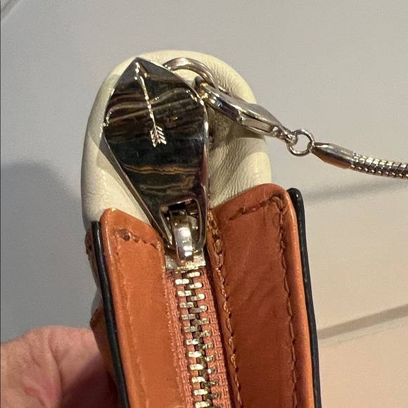 Pour la Victoire Leather Elie Mini Crossbody Bag 9" W x 4.5" H x 2" D - Picture 3 of 8